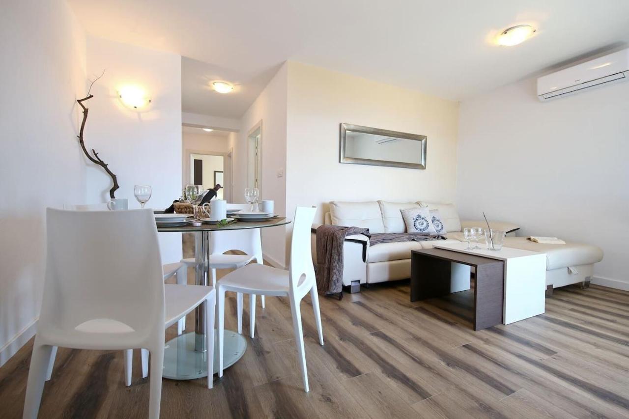 Apartment Kokolo Drage Ngoại thất bức ảnh